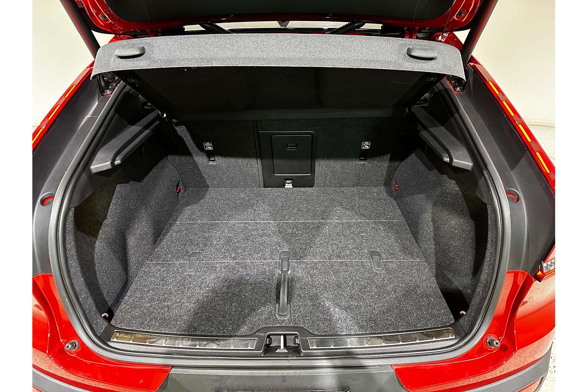 2022 Volvo C40 Recharge