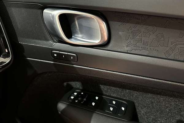 2022 Volvo C40 Recharge