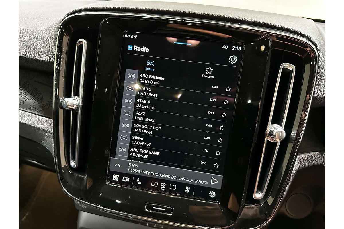 2022 Volvo C40 Recharge