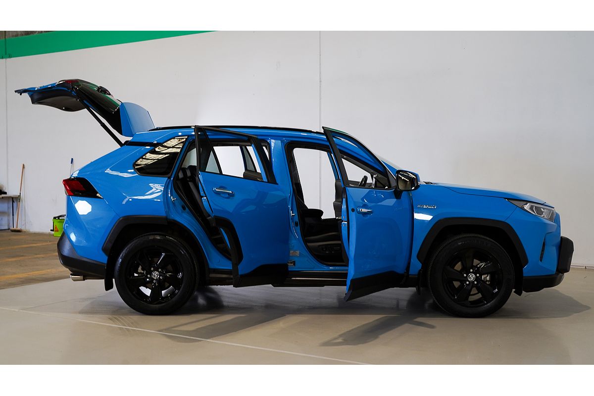 2020 Toyota RAV4 Cruiser AXAH54R