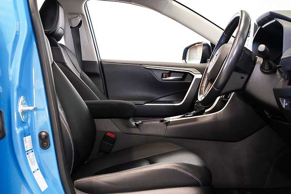 2020 Toyota RAV4 Cruiser AXAH54R