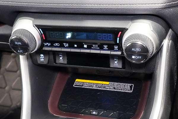 2020 Toyota RAV4 Cruiser AXAH54R
