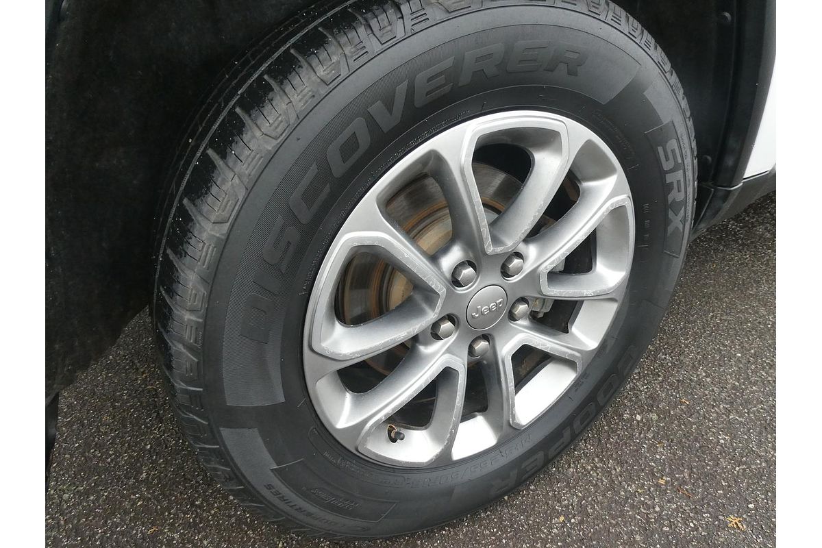 2014 Jeep GRAND CHEROKEE LAREDO (4x4) WK MY15
