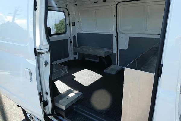 2022 LDV V80 SWB