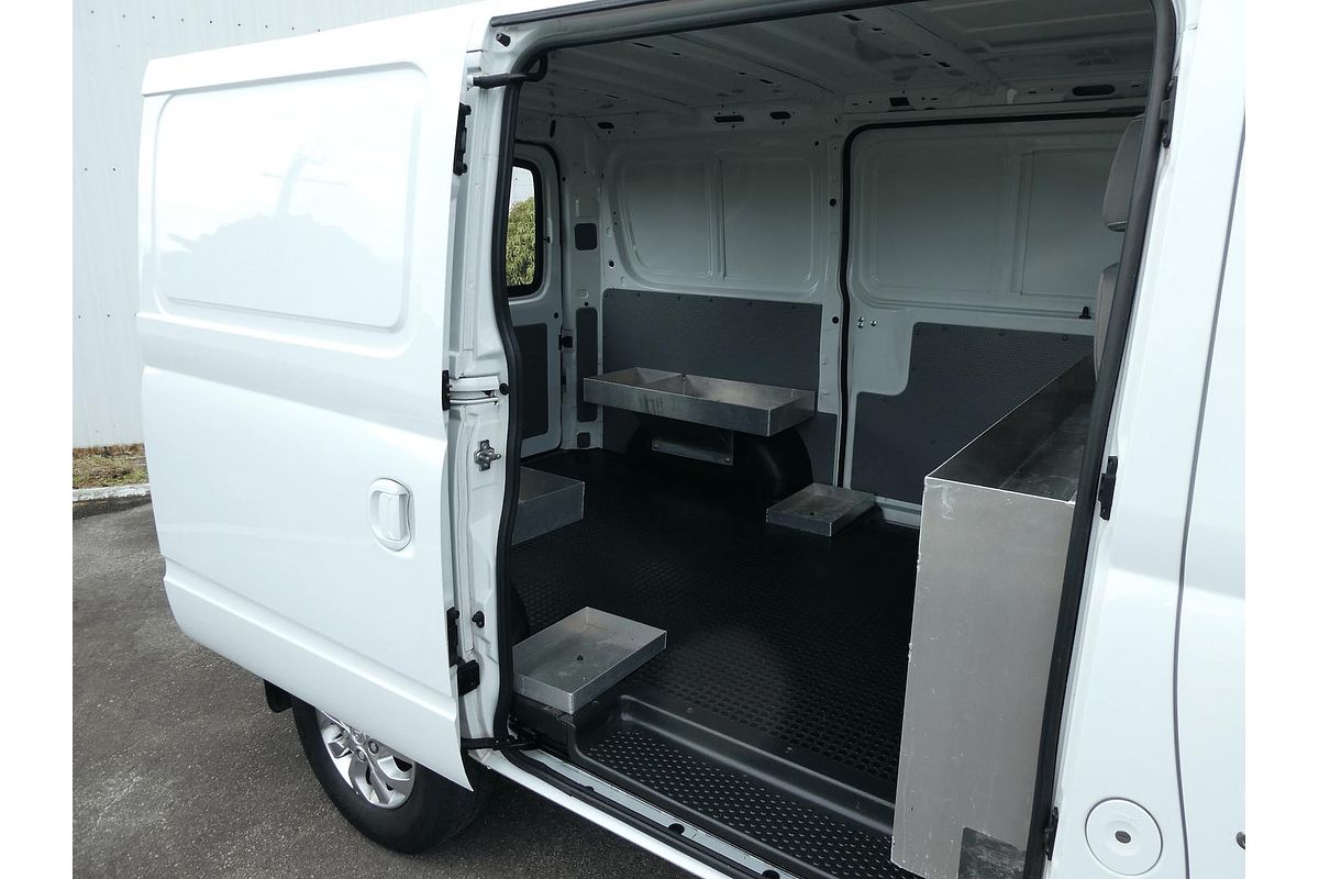2022 LDV V80 SWB