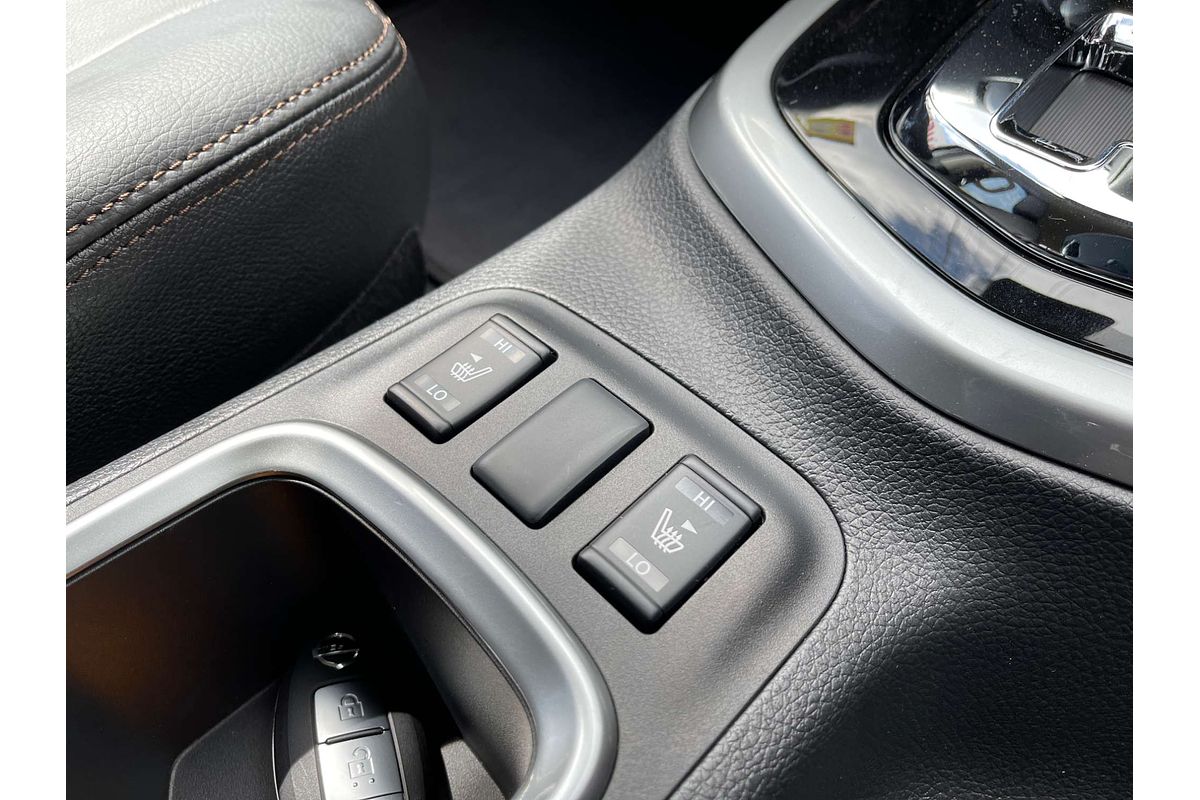 2025 Nissan Navara ST-X D23 4X4