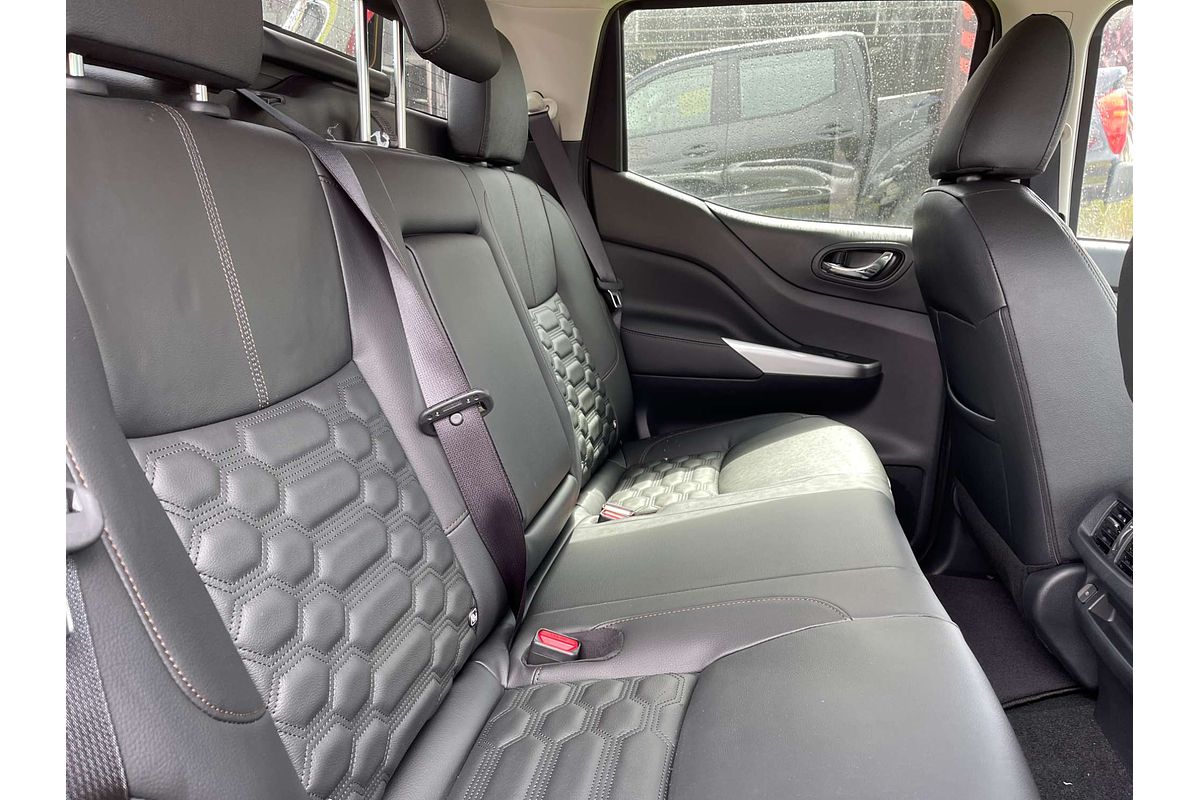 2025 Nissan Navara ST-X D23 4X4
