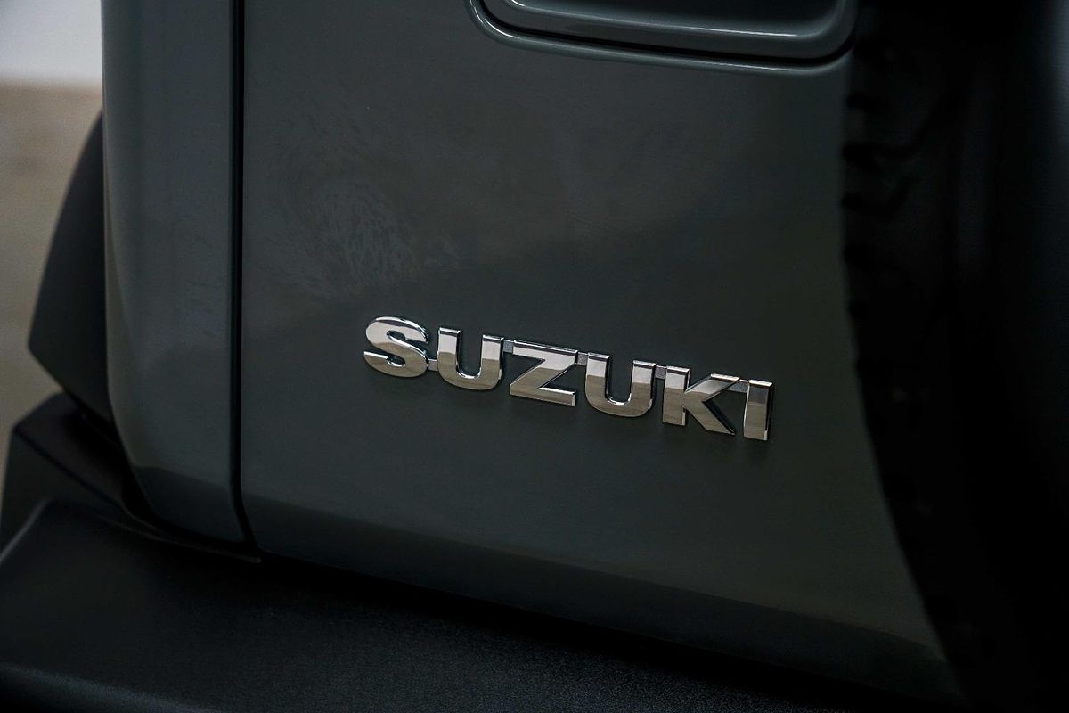 2025 Suzuki Jimny GLX GJ