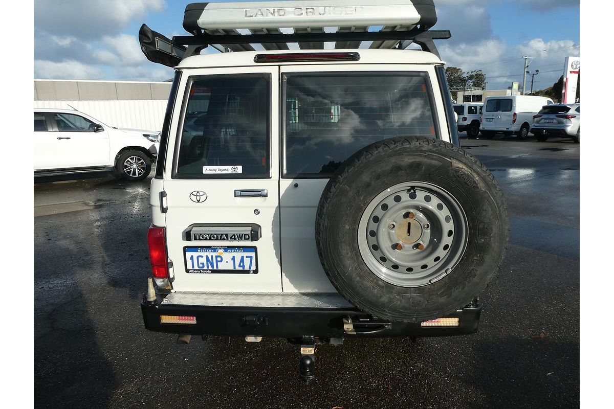 2012 Toyota Landcruiser Workmate VDJ76R