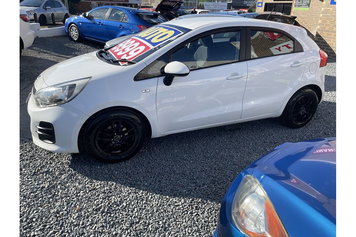2013 Kia Rio S UB