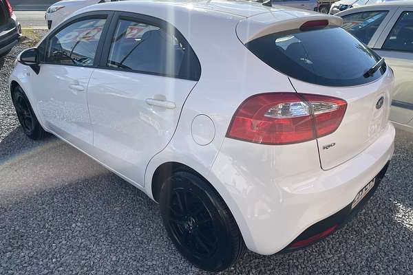 2013 Kia Rio S UB