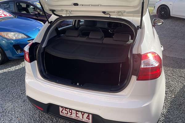 2013 Kia Rio S UB