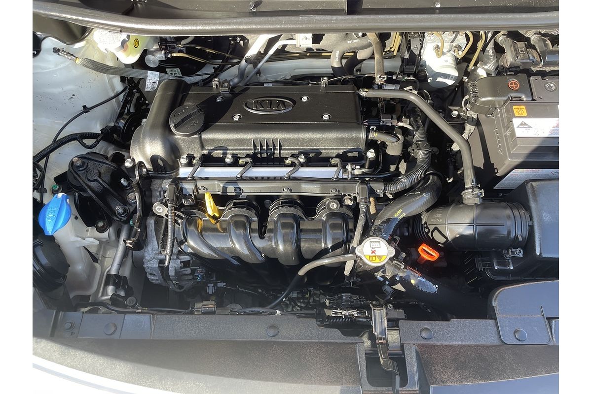 2013 Kia Rio S UB