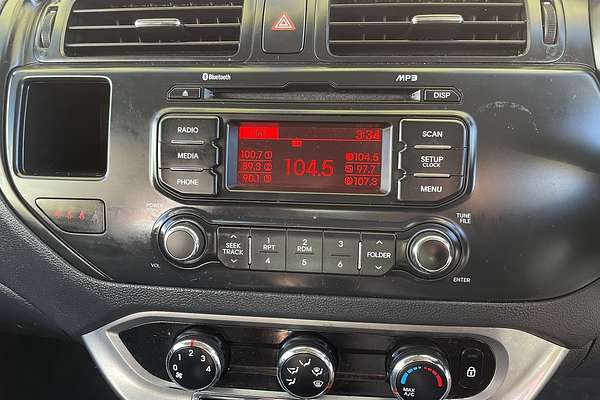 2013 Kia Rio S UB