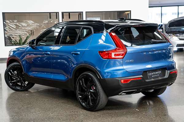 2019 Volvo XC40 T5 R-Design