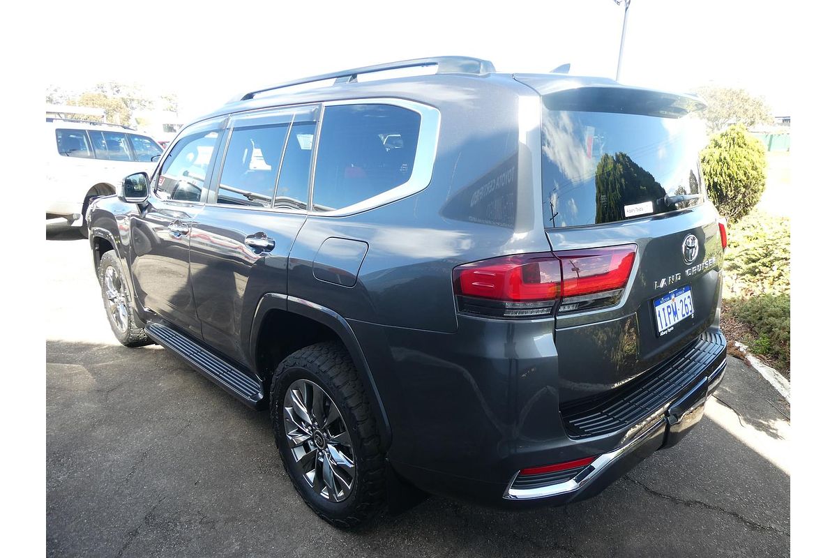 2022 Toyota Landcruiser Sahara ZX FJA300R