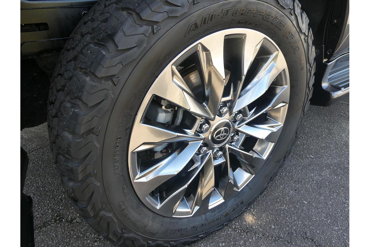 2022 Toyota Landcruiser Sahara ZX FJA300R