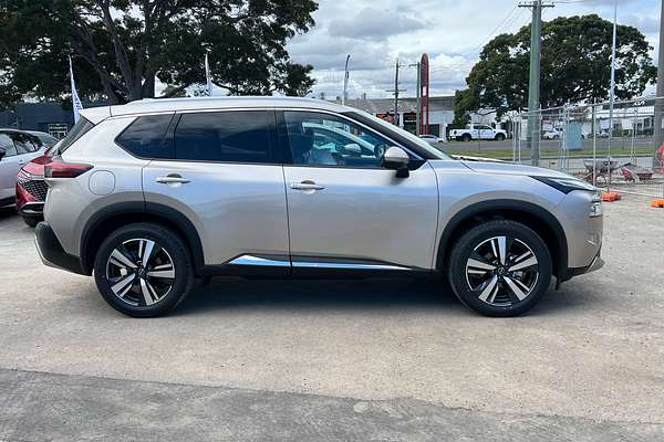 2025 Nissan X-TRAIL Ti-L T33