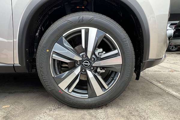 2025 Nissan X-TRAIL Ti-L T33