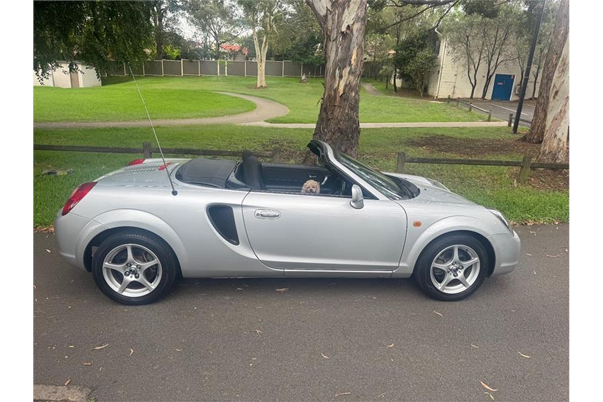 1999 Toyota MR-S convertible
