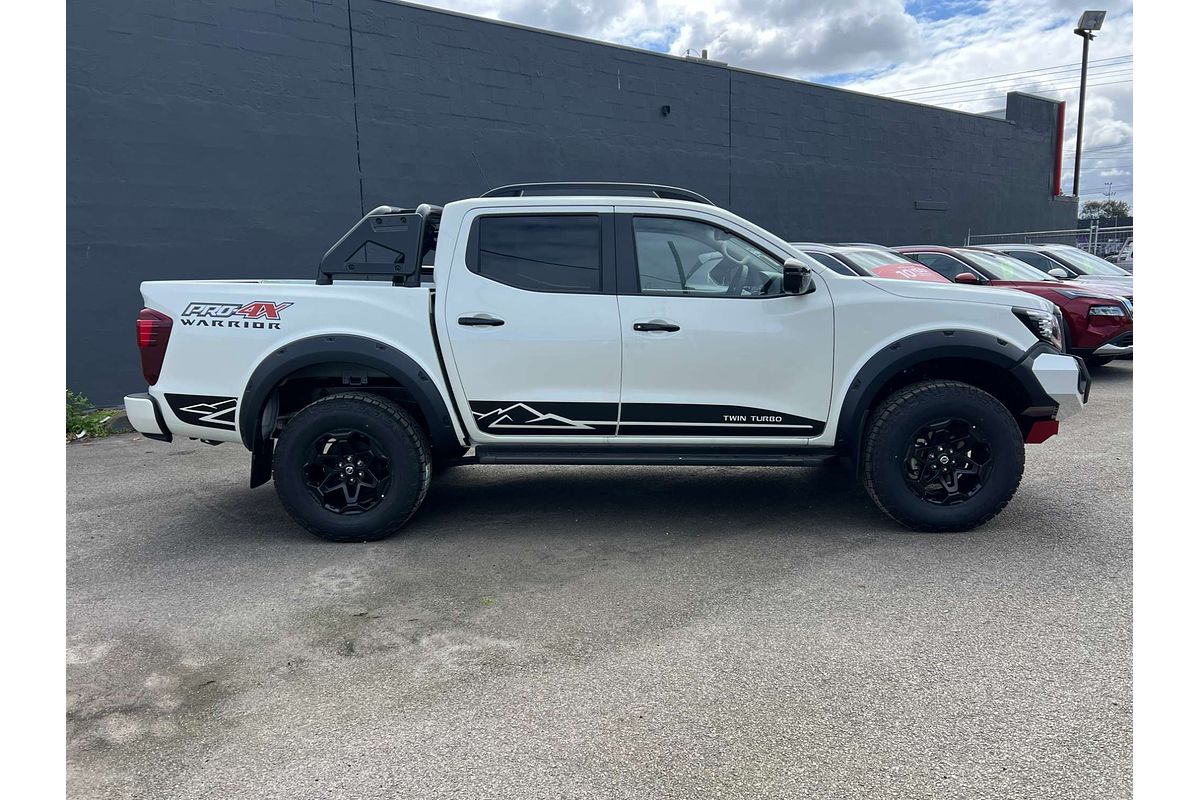 2025 Nissan Navara PRO-4X Warrior D23 4X4
