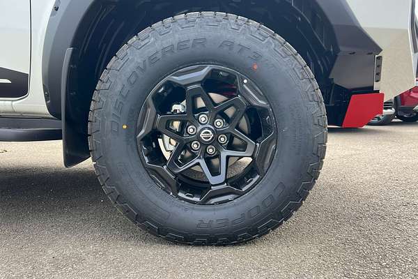 2025 Nissan Navara PRO-4X Warrior D23 4X4