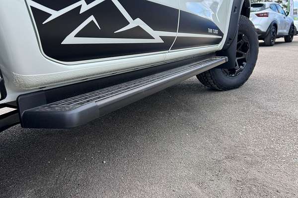 2025 Nissan Navara PRO-4X Warrior D23 4X4