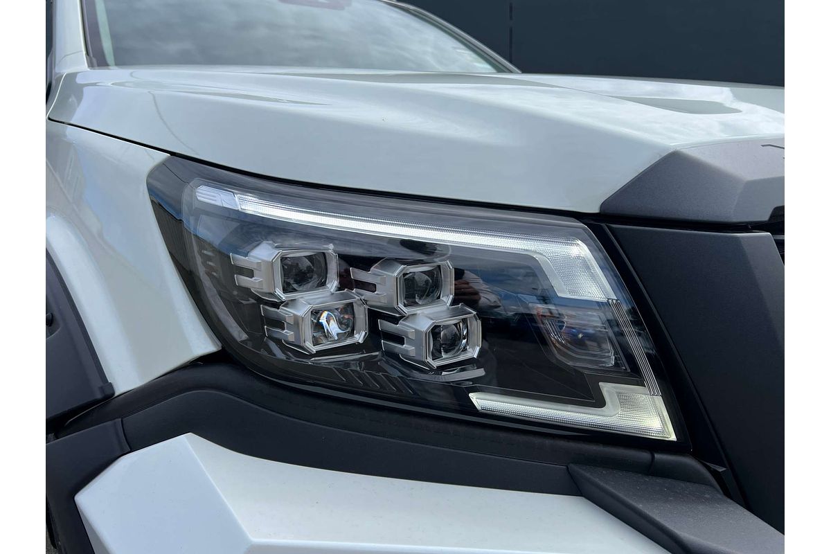 2025 Nissan Navara PRO-4X Warrior D23 4X4