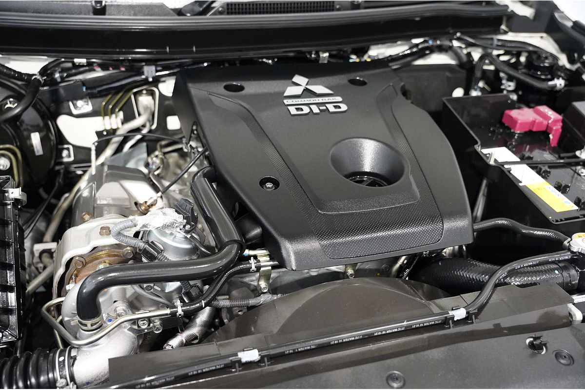 2021 Mitsubishi Triton GLX-R MR Rear Wheel Drive