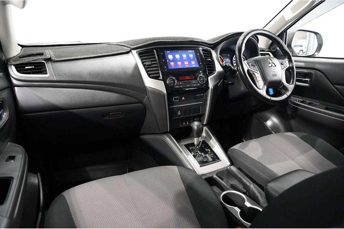 2021 Mitsubishi Triton GLX-R MR Rear Wheel Drive