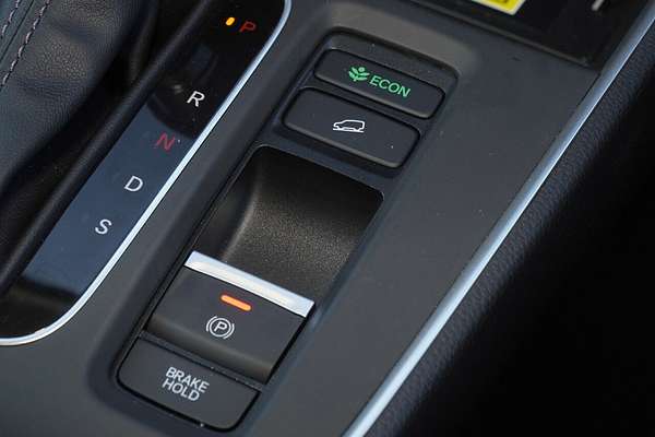2023 Honda CR-V VTi LX RS