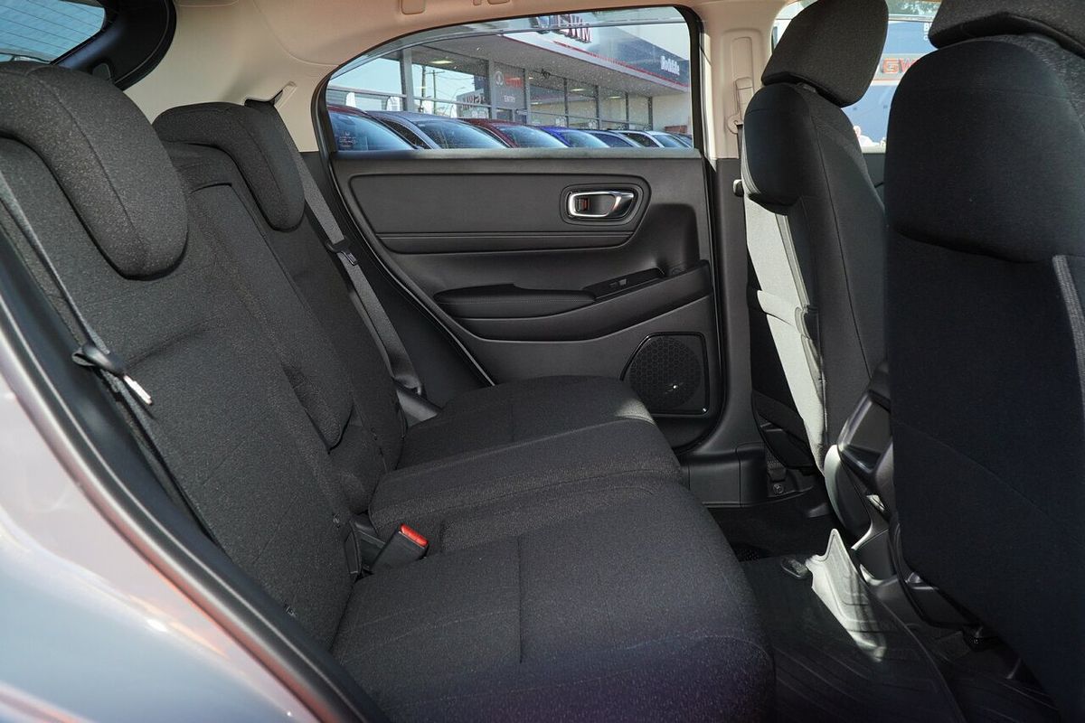 2025 Honda HR-V Vi X