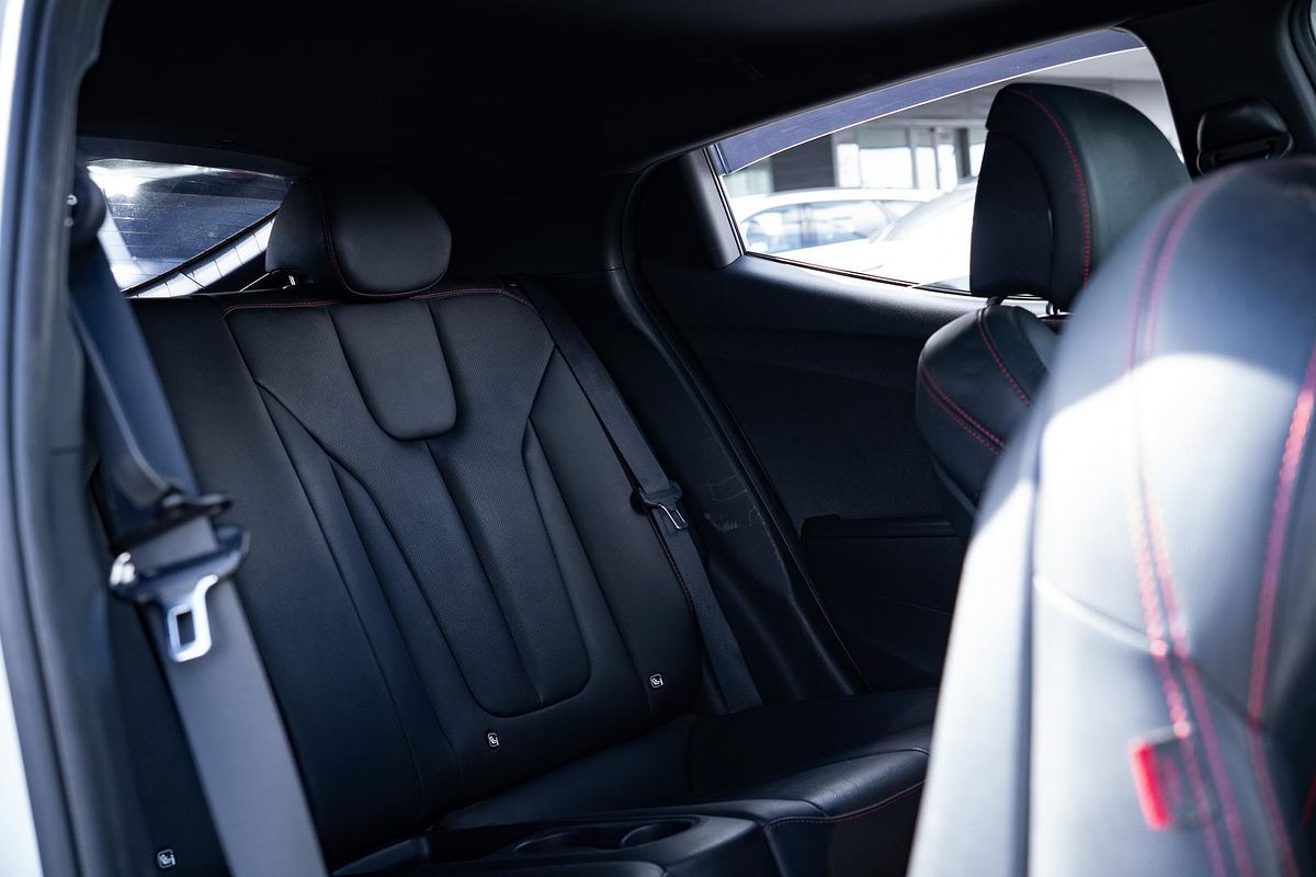 2019 Hyundai Veloster Turbo Premium JS