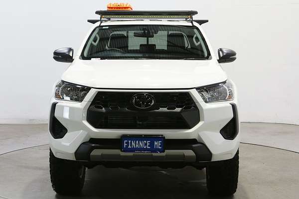 2025 Toyota Hilux SR GUN126R 4X4
