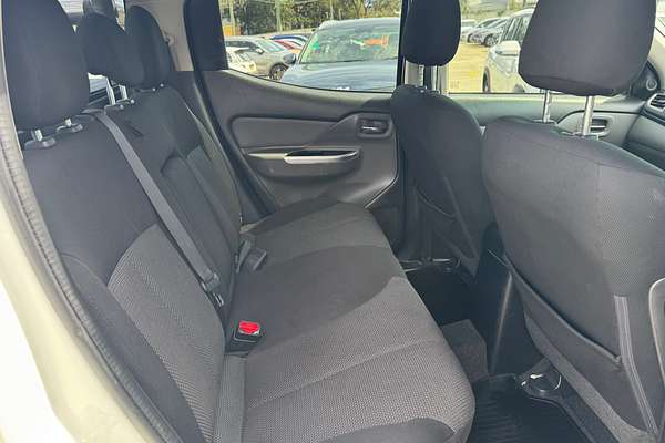 2017 Mitsubishi Triton GLS MQ 4X4