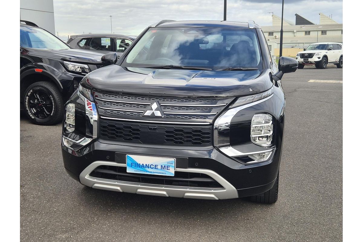 2023 Mitsubishi Outlander PHEV Exceed ZM