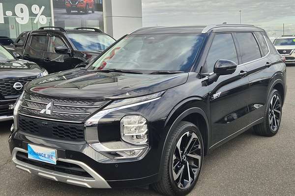 2023 Mitsubishi Outlander PHEV Exceed ZM