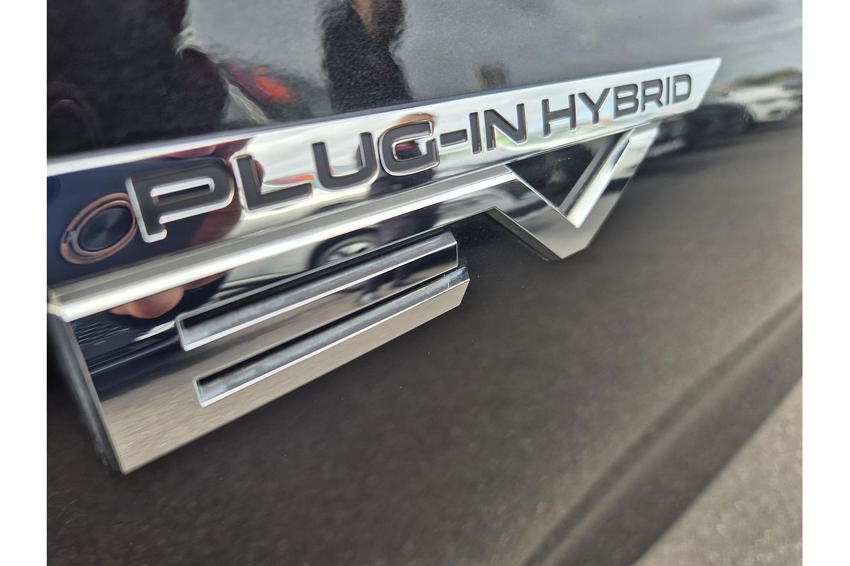 2023 Mitsubishi Outlander PHEV Exceed ZM