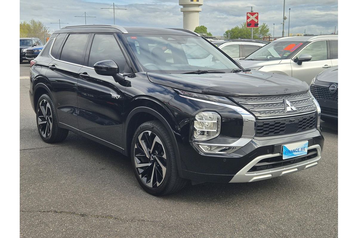 2023 Mitsubishi Outlander PHEV Exceed ZM