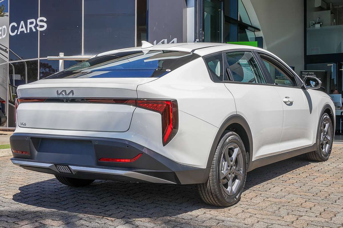 2025 Kia K4 S CL4m