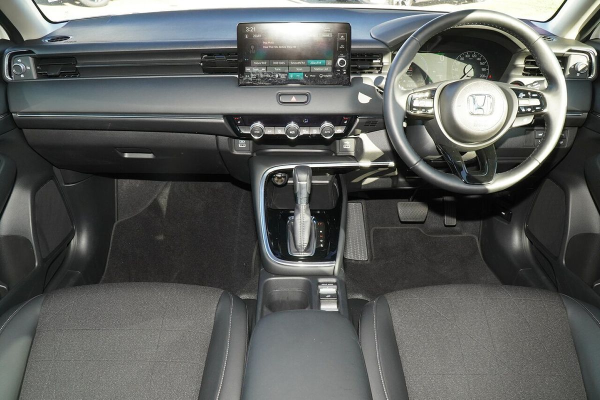 2024 Honda HR-V e:HEV L