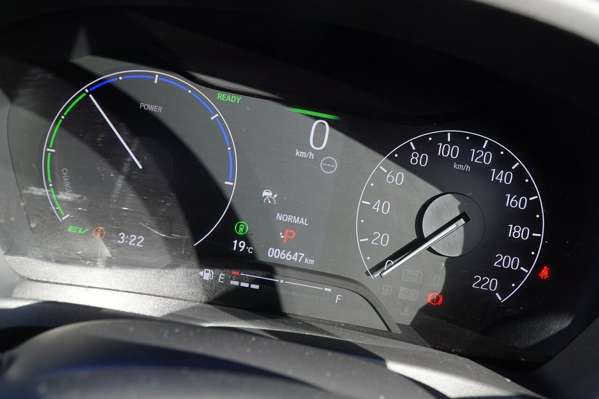2024 Honda HR-V e:HEV L