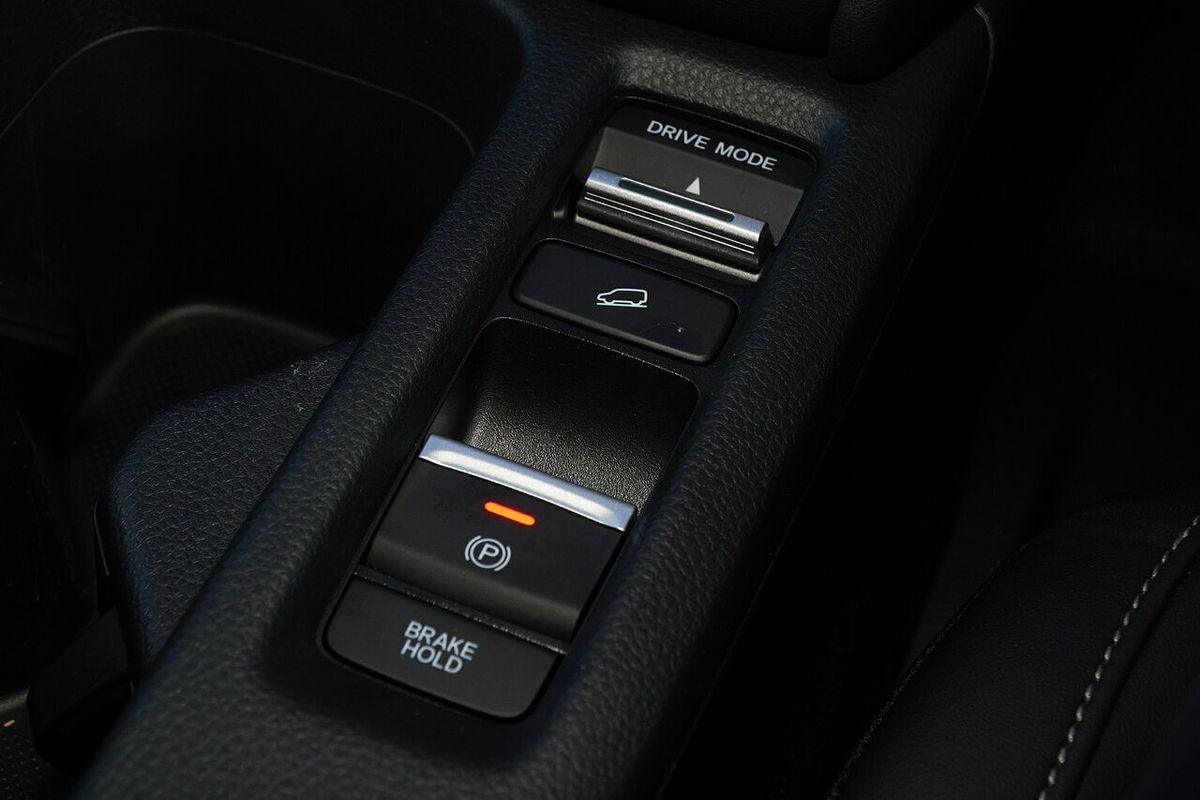 2024 Honda HR-V e:HEV L