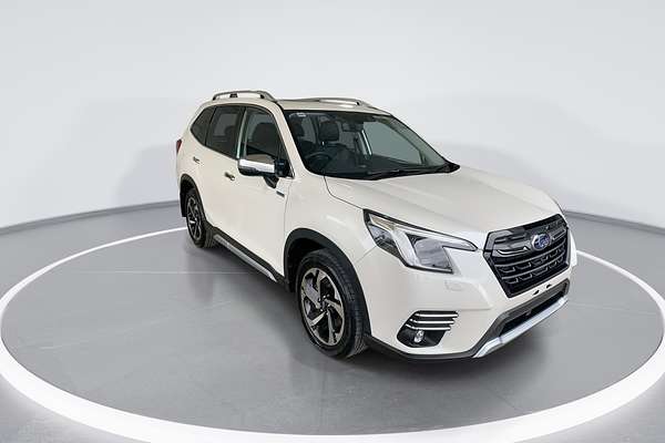 2023 Subaru Forester Hybrid S S5