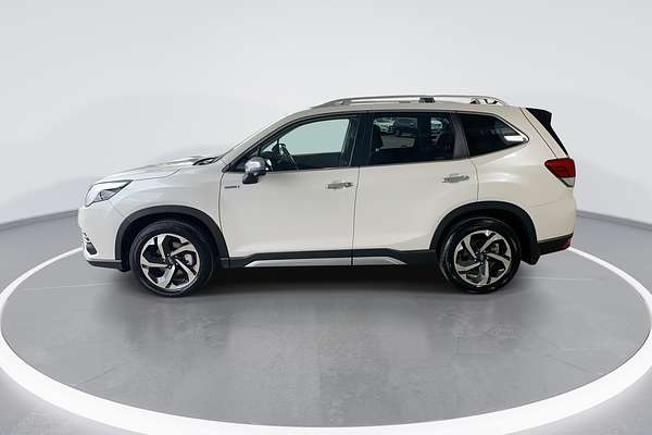 2023 Subaru Forester Hybrid S S5