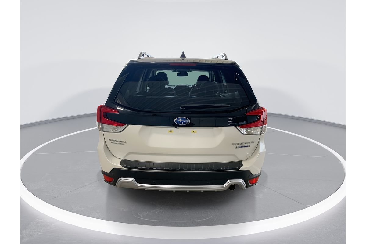2023 Subaru Forester Hybrid S S5