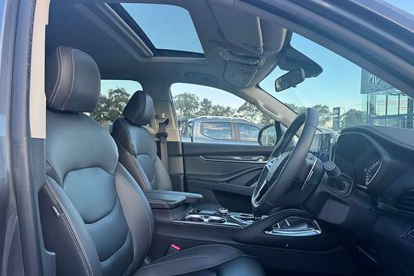 2024 LDV D90 Executive SV9A