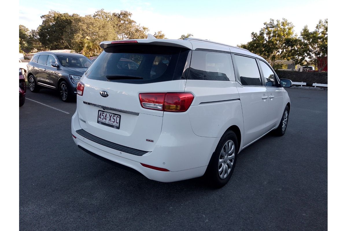 2017 Kia Carnival S YP