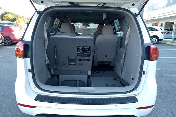 2017 Kia Carnival S YP
