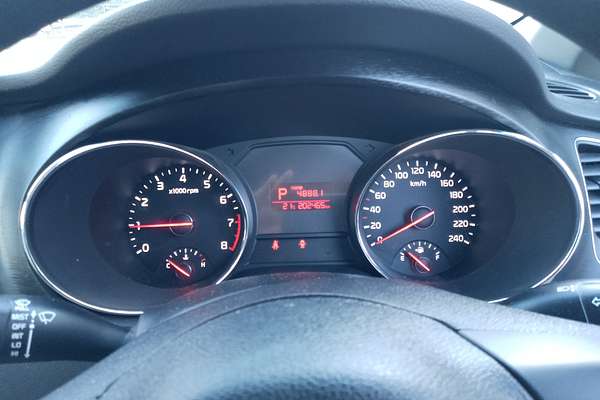 2017 Kia Carnival S YP